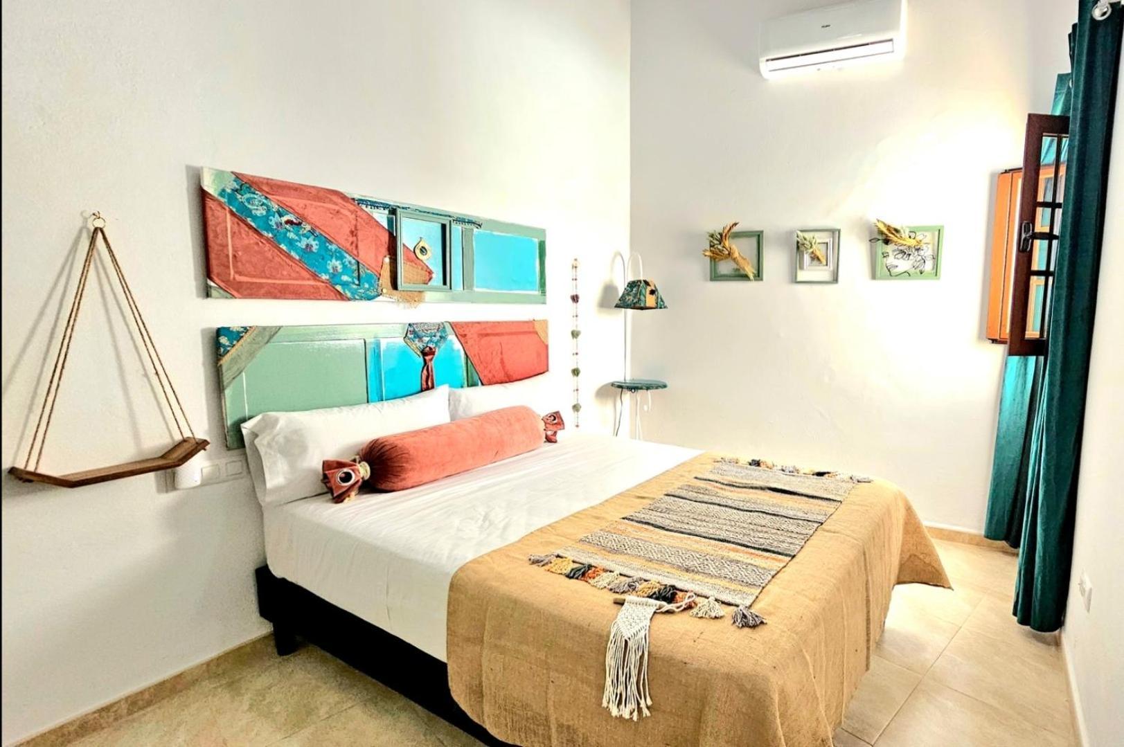 דירות וחר דה לה פרונטרה Casa Bakara Vejer Old Town מראה חיצוני תמונה